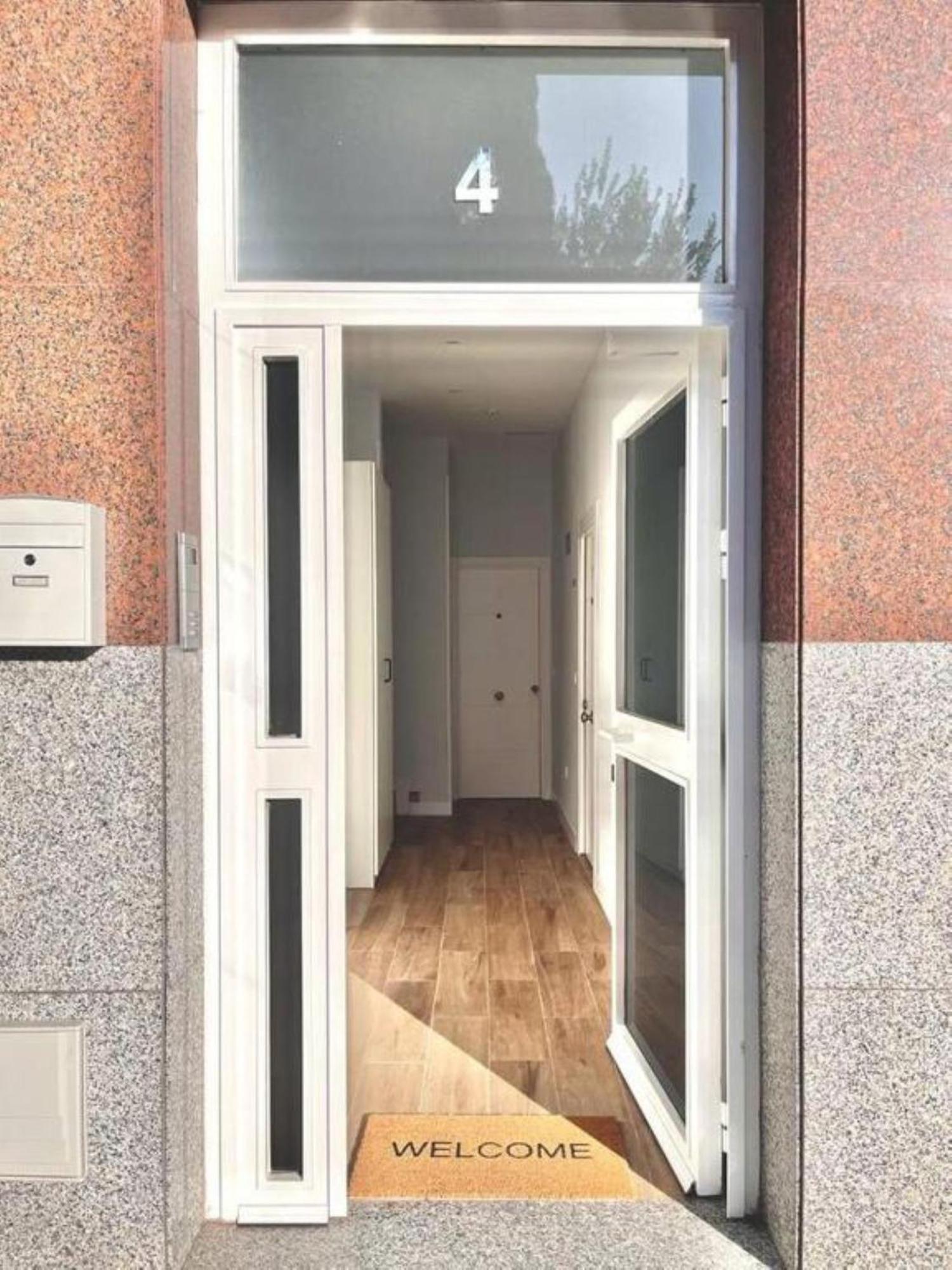 Estudio Chic Y Moderno Cerca Del Vibrante Centro De Ifema Мадрид Экстерьер фото